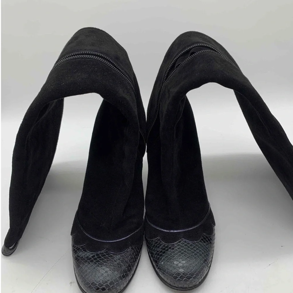 Marc Jacobs SEXY STYLISH black suede knee high heel boots 8 - Picture 6 of 7